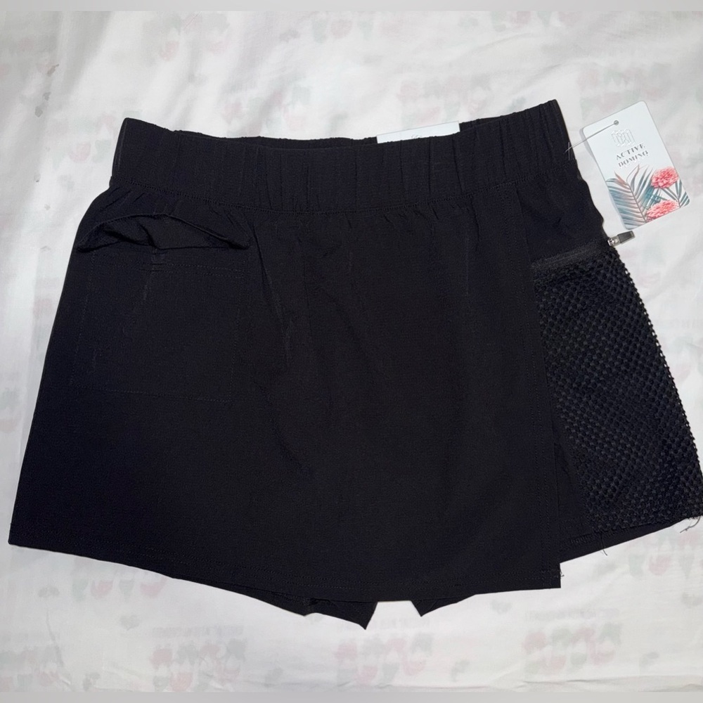 NWT ACTIVE DOMINO SKORT SIZE XL